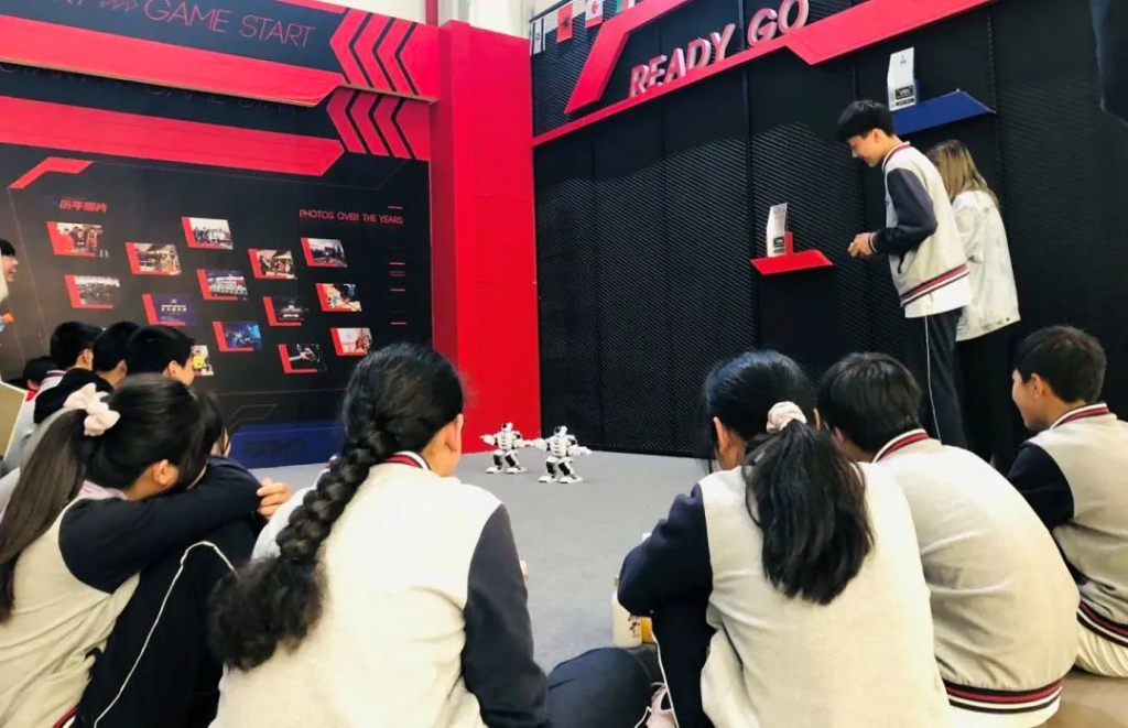 坎墩中學：科技擁抱自然，自然創造文化