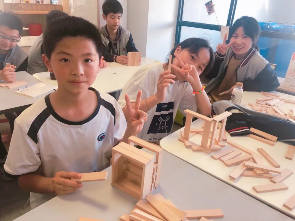 坎墩中學：科技擁抱自然，自然創造文化