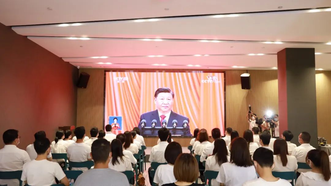 心連黨的二十大 設計城共創新征程